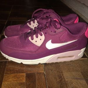 Nike purple Air Max 90